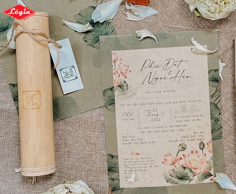 in thiệp cưới đẹp Mẫu thiệp cưới đựng trong ống tre độc đáo