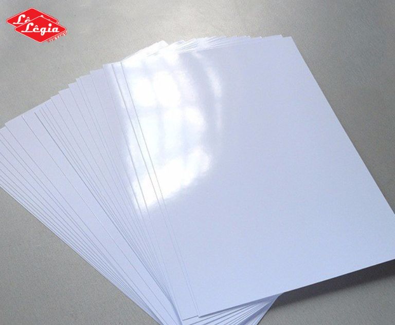 In decal thường giấy decal mặt bóng